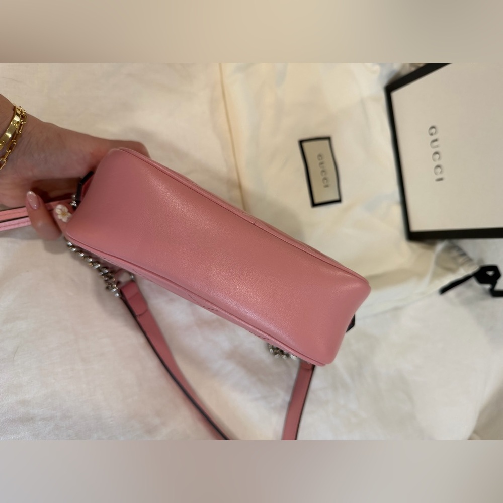 AUTHENTIC GUCCI Pink leather Marmont crossbody bag in small with box & dustbag - Picture 5 of 12